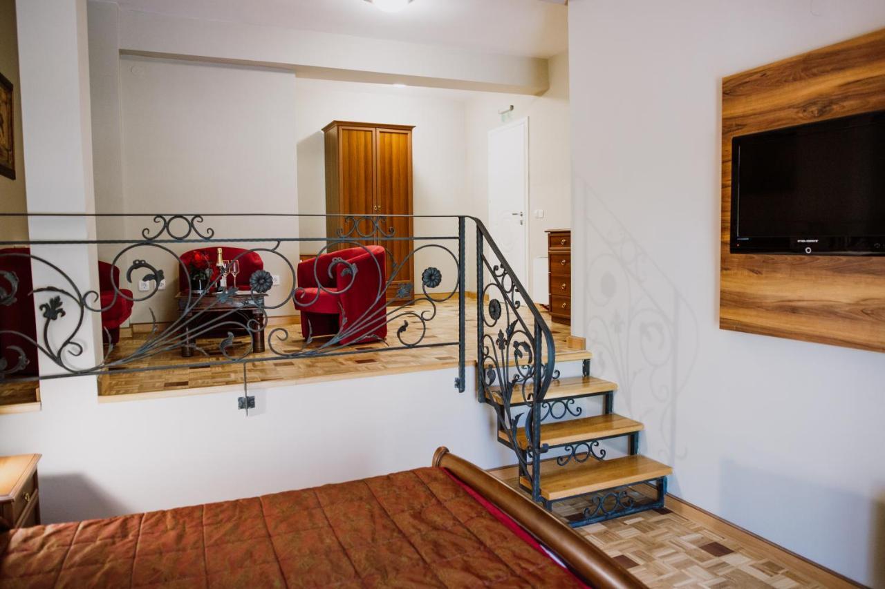 Bela Kuka Hotel Bitola Luaran gambar