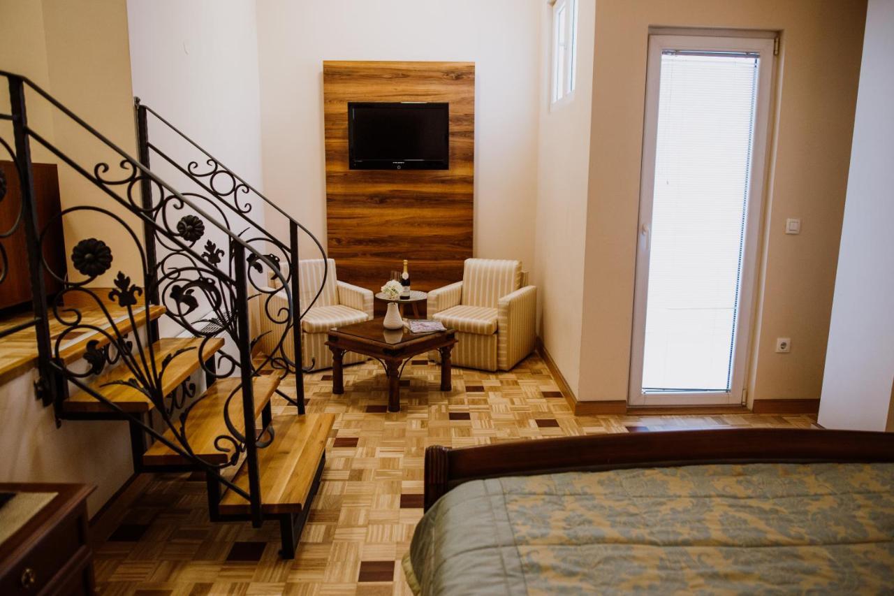 Bela Kuka Hotel Bitola Luaran gambar